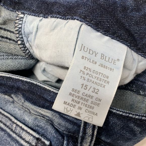 Judy Blue Shelly High Rise Relaxed Fit Denim Blue Jeans Size 15 / 32 - Picture 12 of 14